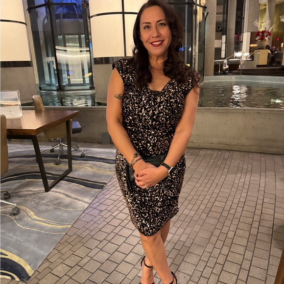 Meet your Posher, Giovanna (AKA Gio) - Picture 4 of 4